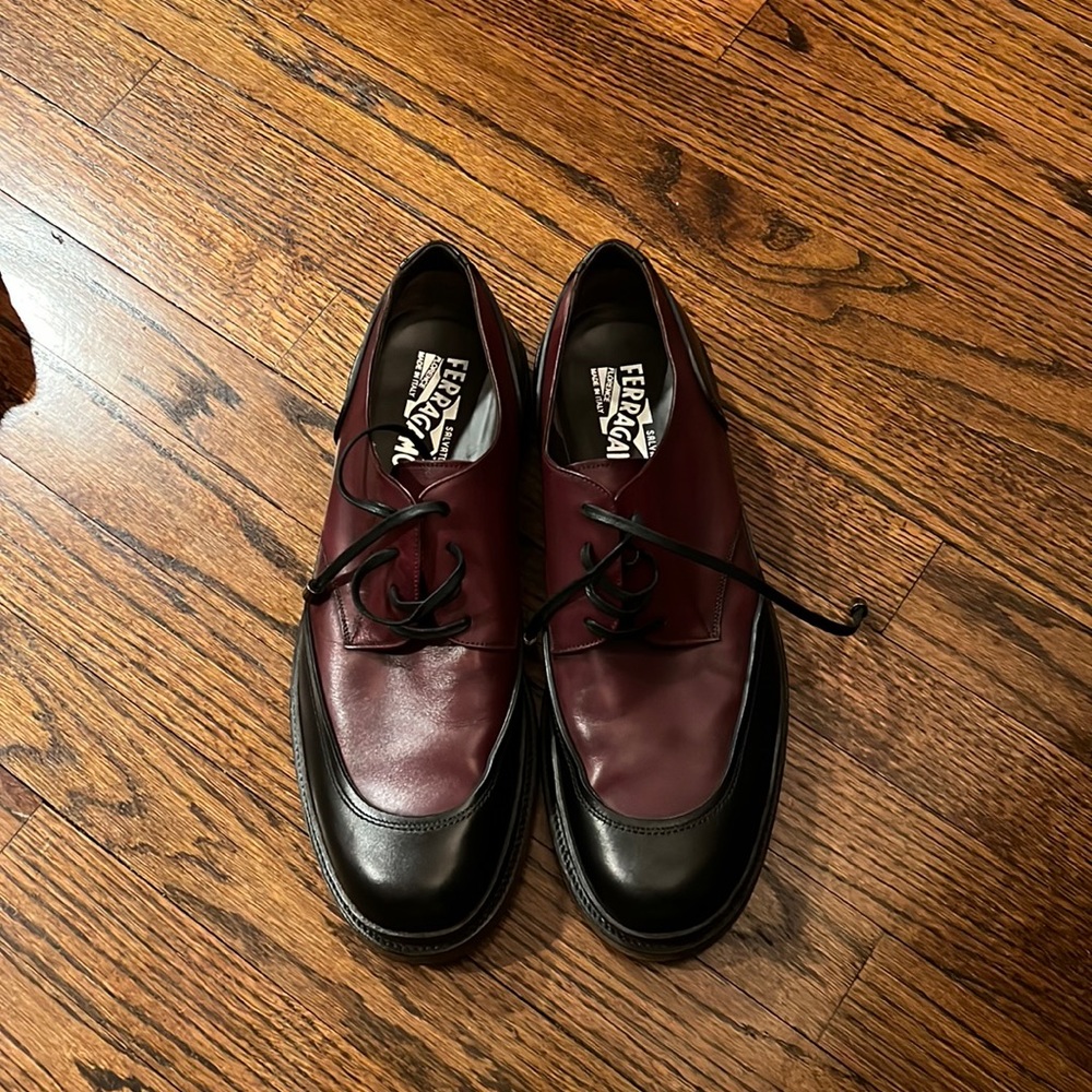 Men’s shoes 9 1/2